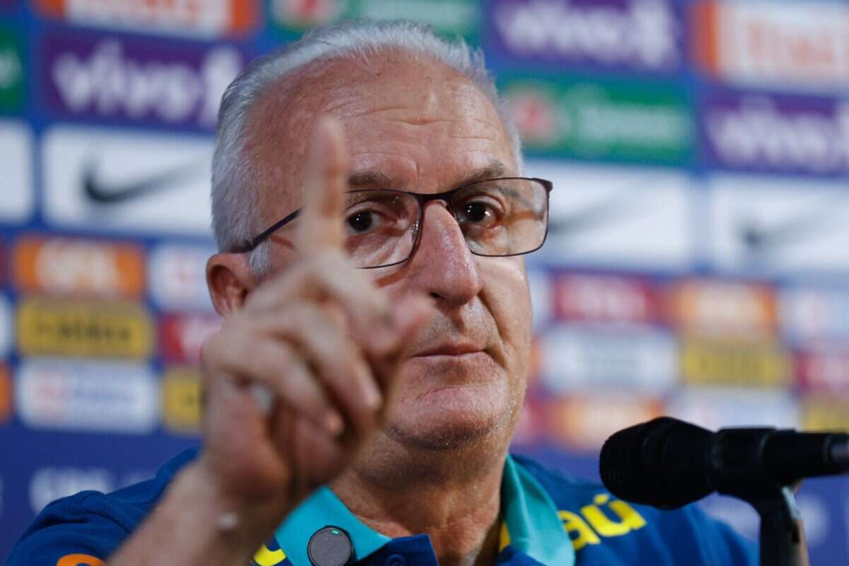 Vídeo: Dorival comenta ausência de Neymar na Seleção Brasileira