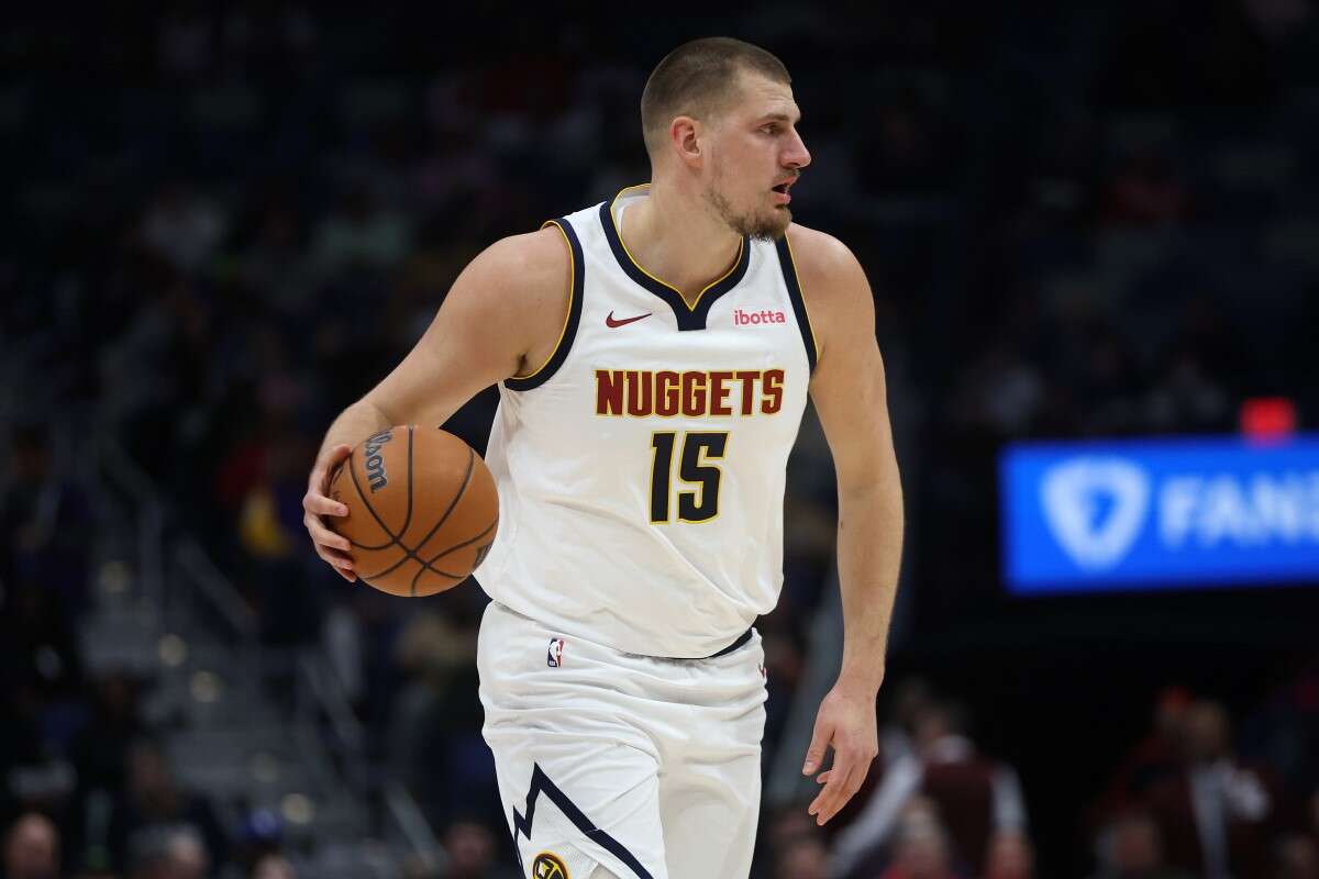 NBA: Jokic volta a brilhar e Nuggets vencem Pelicans na prorrogação