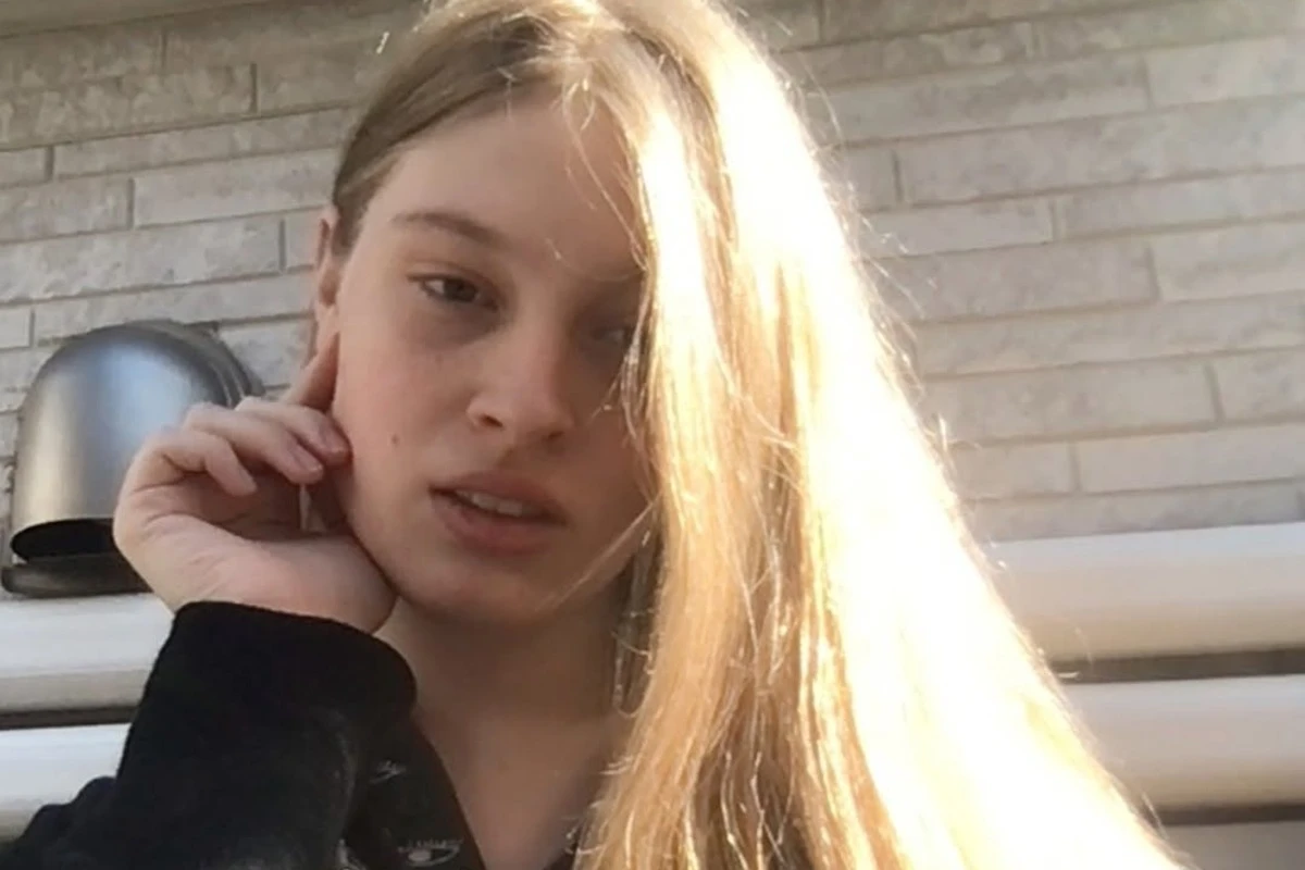 Filha de Elon Musk divide casa para economizar: “Não tenho herança”