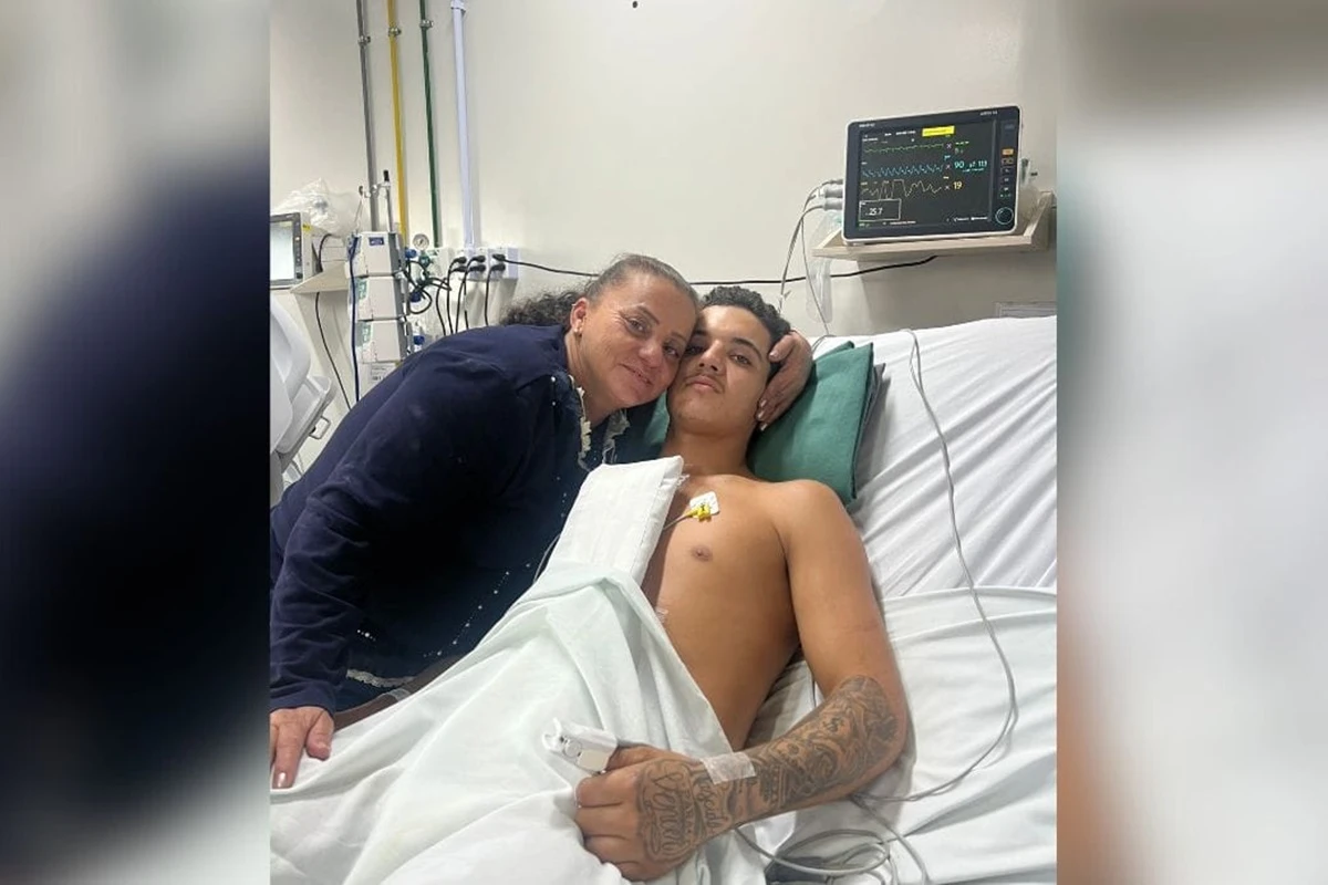 “Nasci de novo”: jovem dispara pistola de prego no coração e sobrevive