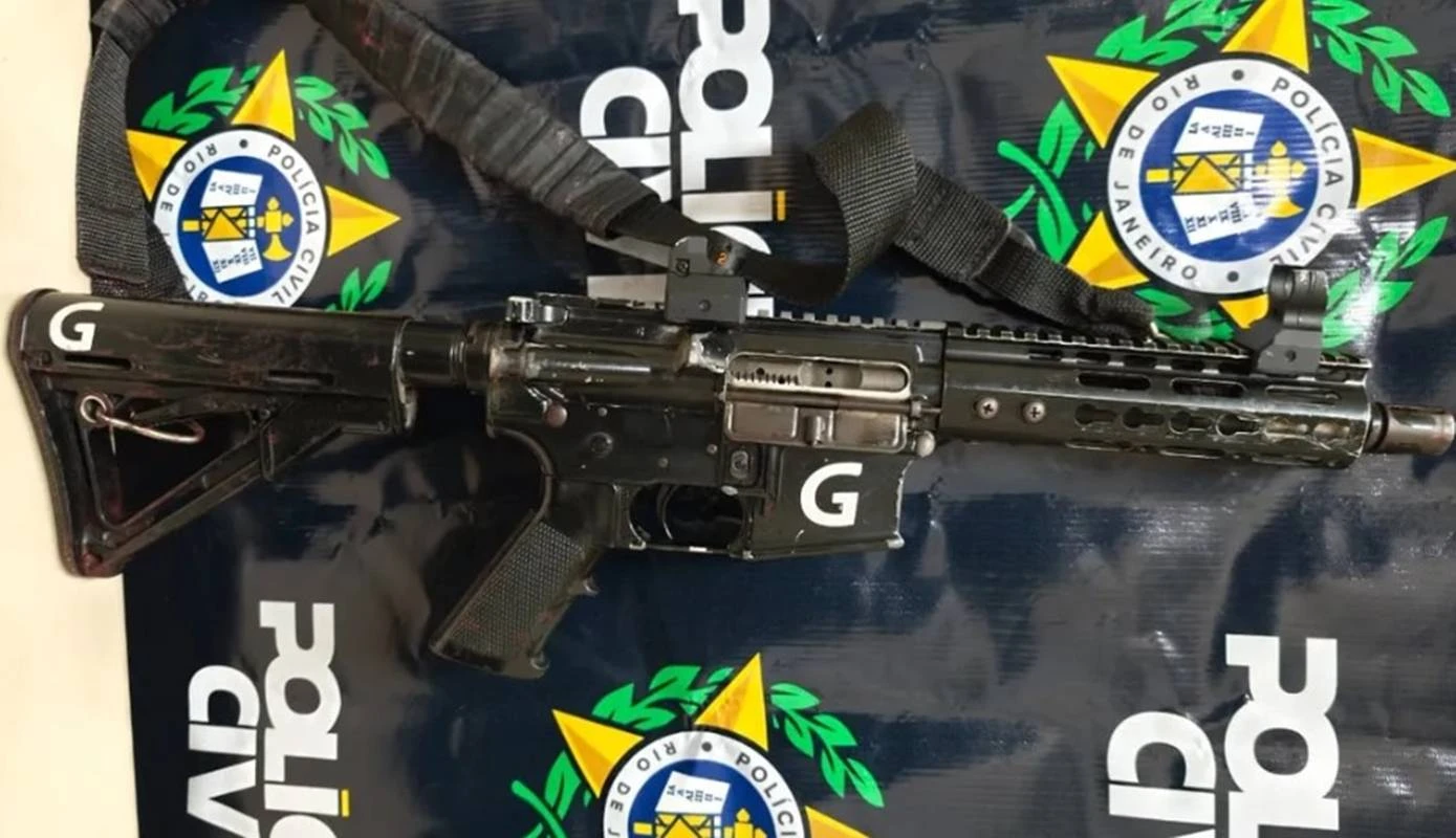 RJ: chefe do tráfico que mandou incendiar viatura é morto pela polícia