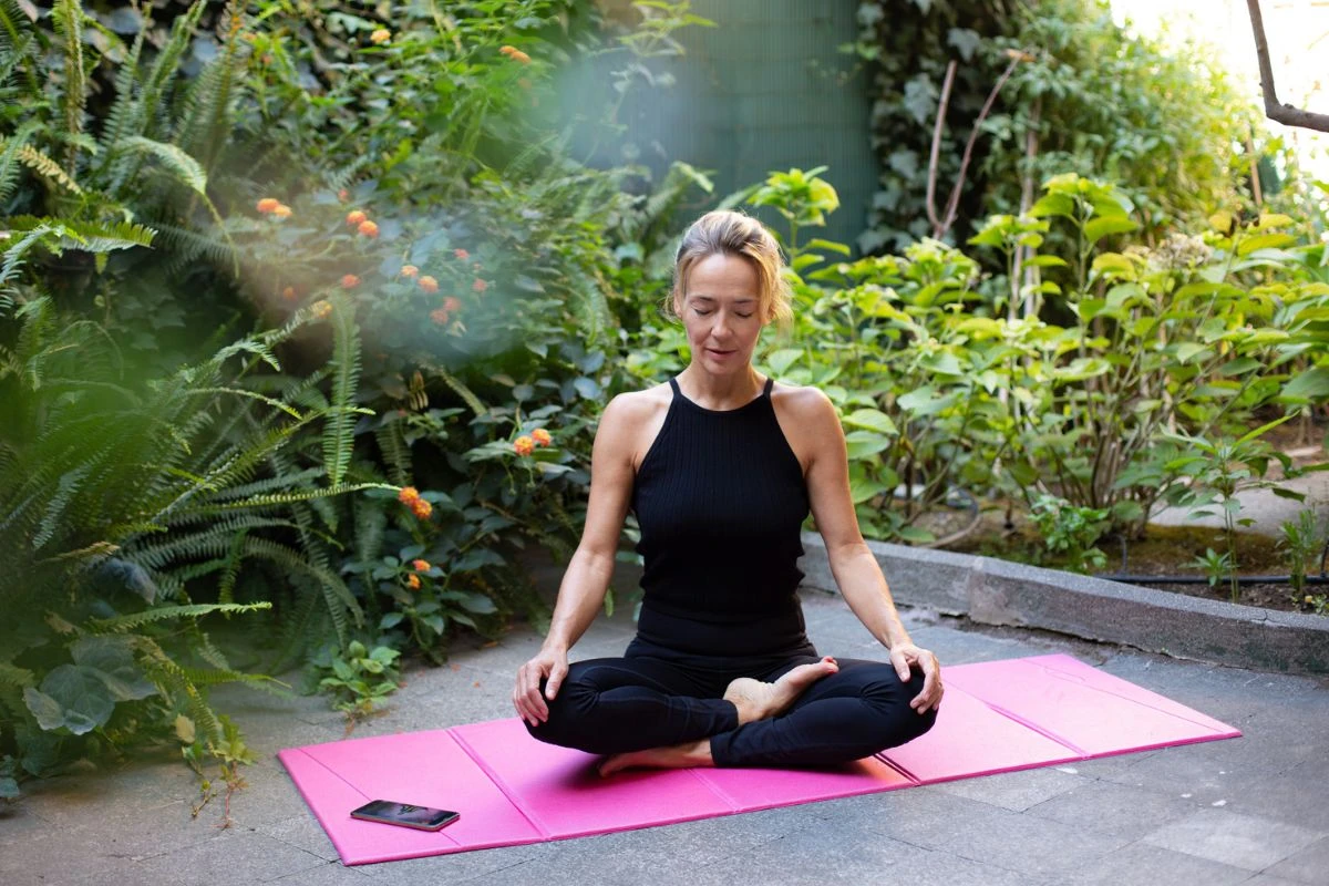 Saúde do intestino: yoga pode melhorar problemas de digestão
