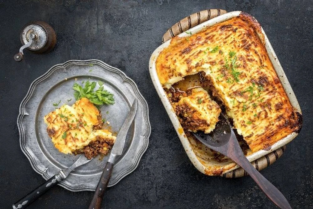 Torta de berinjela com carne moída é fácil, leve e deliciosa; aprenda