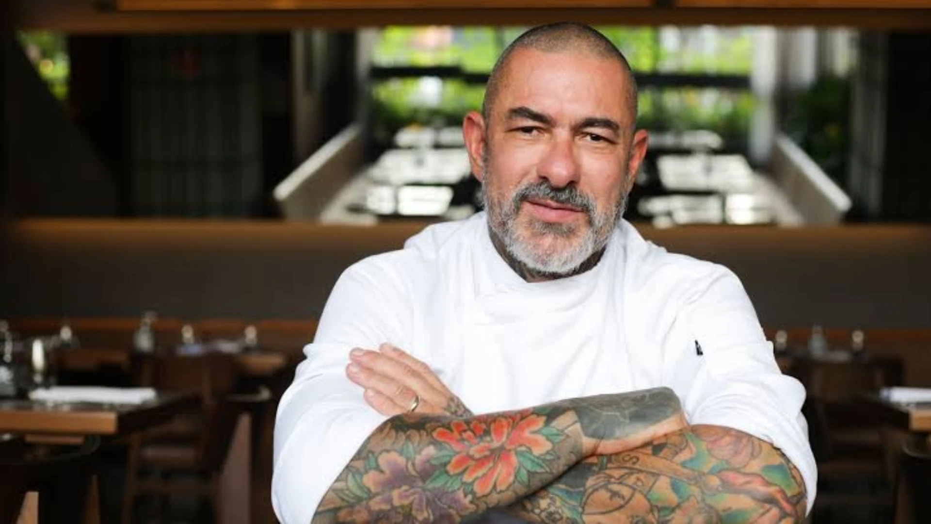 Pronta em minutos: chef Fogaça ensina torta cookie na airfryer