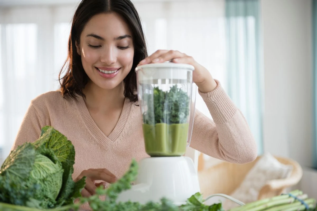 Aprenda a fazer um suco que é uma verdadeira “bomba” de colágeno