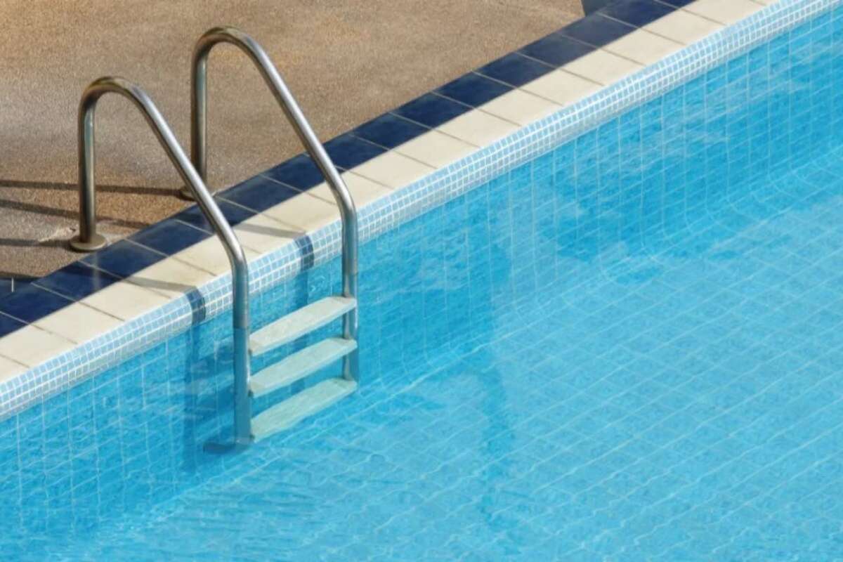 Idosa de 94 anos é encontrada morta em piscina no DF