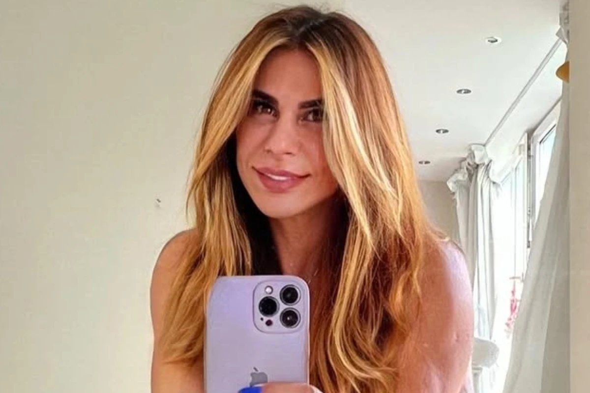 Andrea Sunshine age contra o Google após ser exposta em links falsos