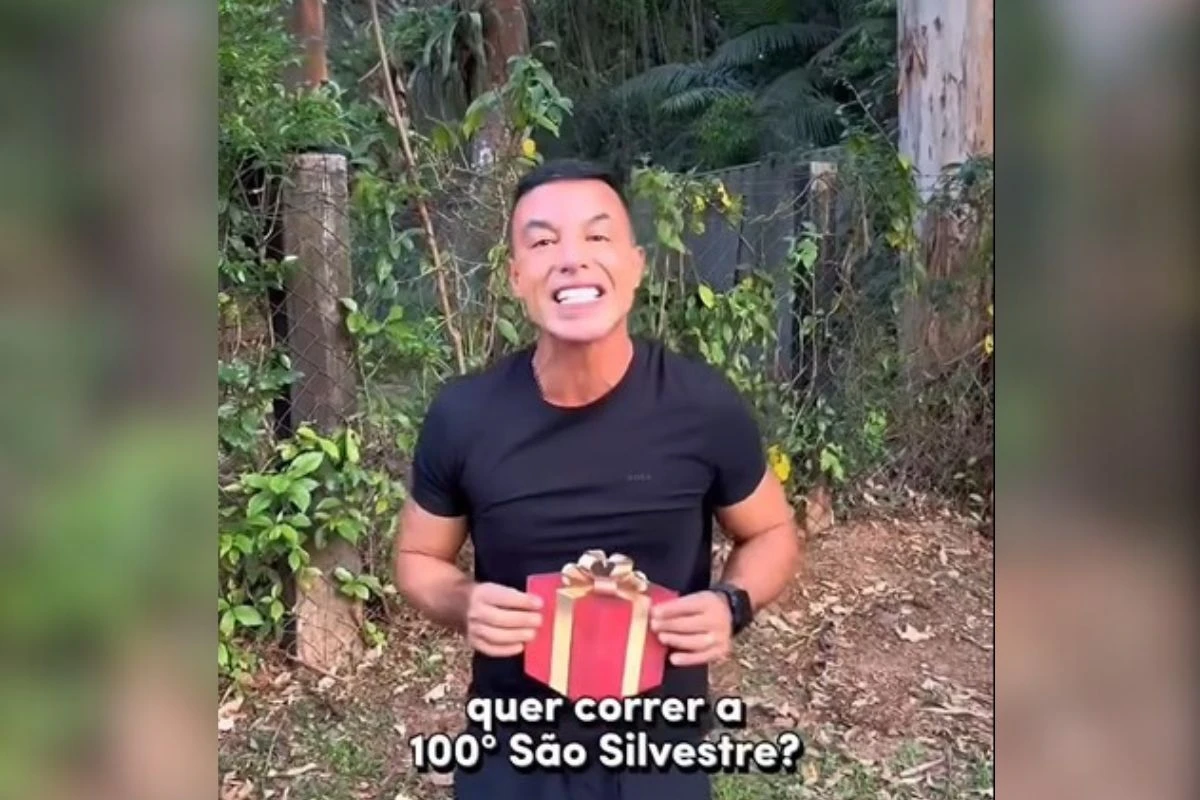 Secretário de SP usa perfil para promover sorteios de eventos privados