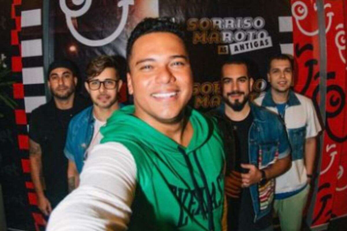 Van da banda Sorriso Maroto é roubada no RJ