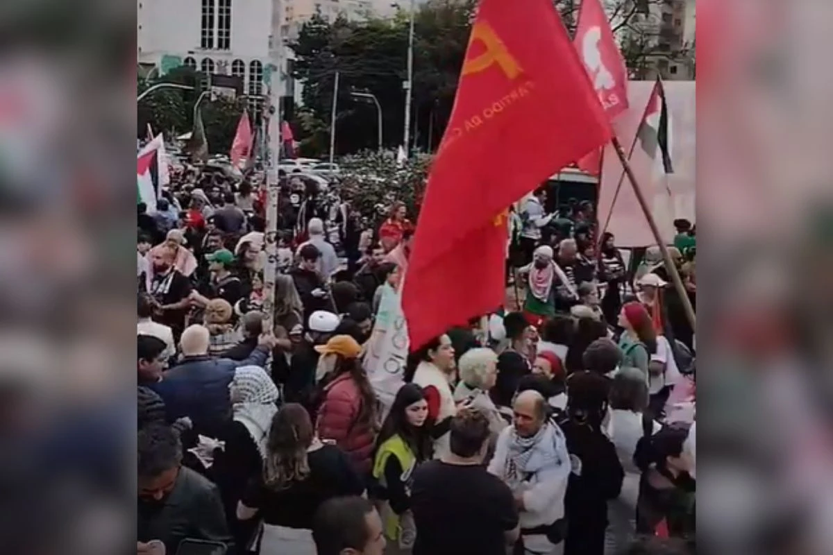 Manifestantes fazem ato pró-Palestina em SP e criticam ações de Israel