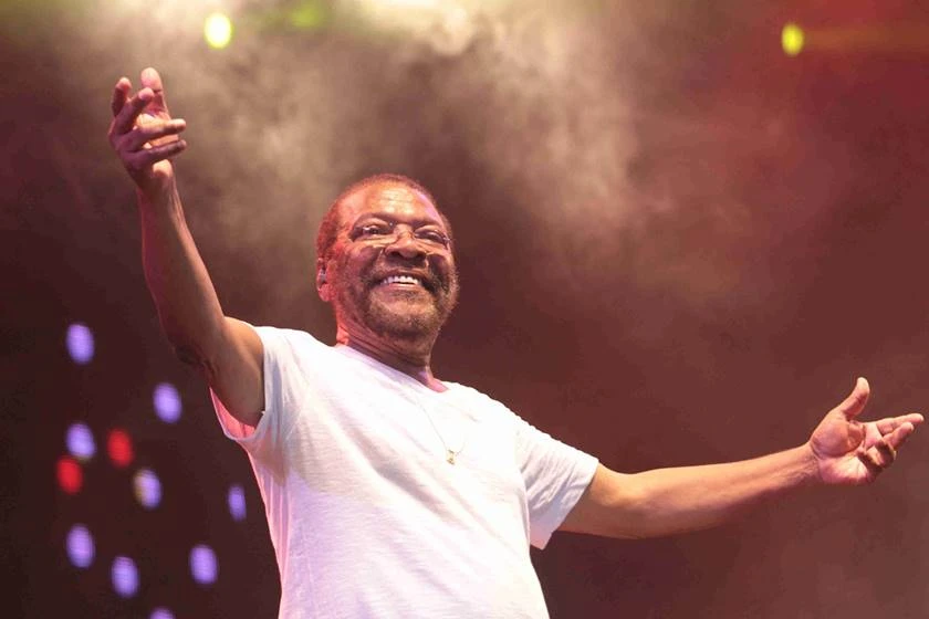 Martinho da Vila representa o samba em ouro no Festival Estilo Brasil