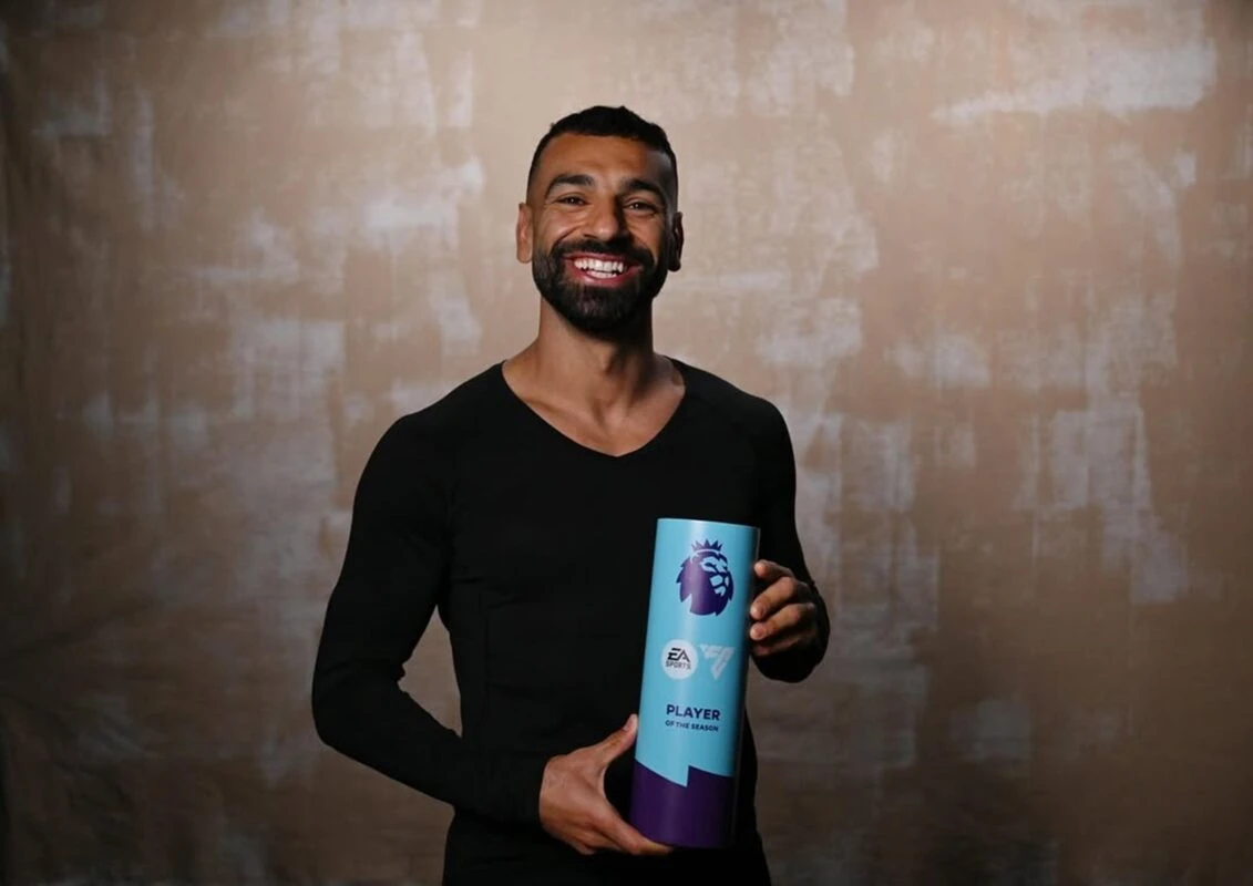 Salah é eleito melhor jogador da Premier League da temporada 2024/25