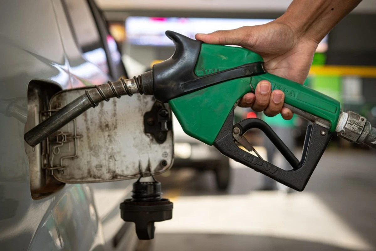 Gasolina ficará mais barata nos postos do DF. Saiba quando e valores