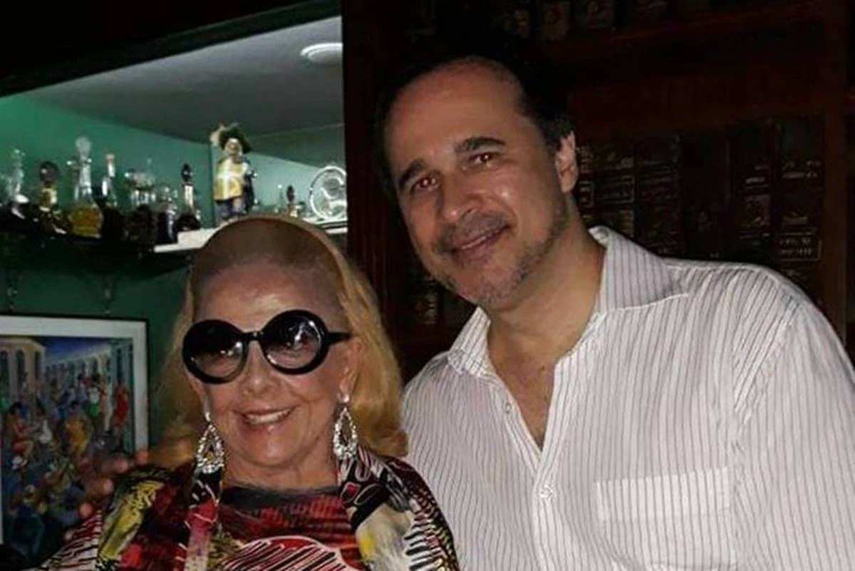 Polícia do Rio prende ex-motorista da socialite Regina Lemos