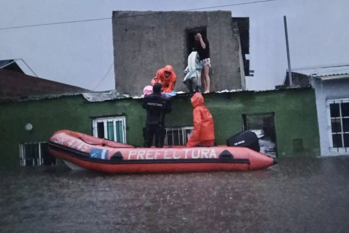 Chuvas: ao menos 10 cidades são evacuadas na Argentina após enchentes