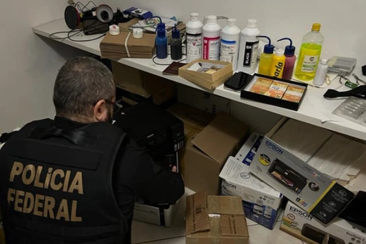 Advogado é suspeito de lavar dinheiro para quadrilha de moeda falsa
