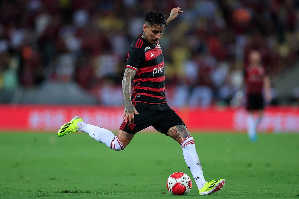 Após grave lesão, Flamengo atualiza quadro de Erick Pulgar. Confira