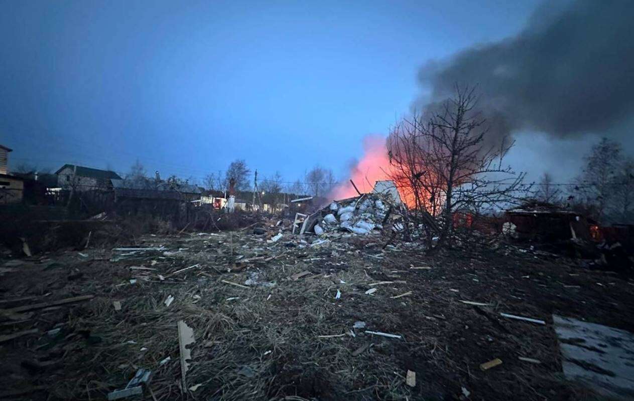 Em meio a reuniões de paz, Ucrânia faz maior ataque de drones a Moscou