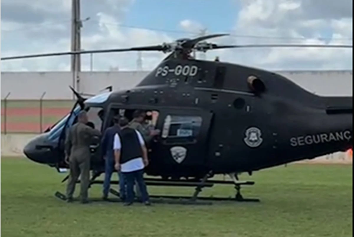 Governadora do PT cedeu helicóptero após pedido de aliado de Bolsonaro
