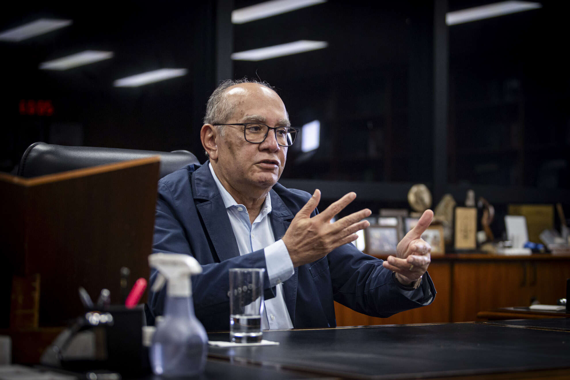 O nome de Gilmar Mendes a uma vaga no STJ