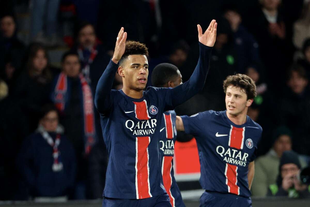 Saiba onde assistir PSG e Liverpool pela ida das oitvas da Champions