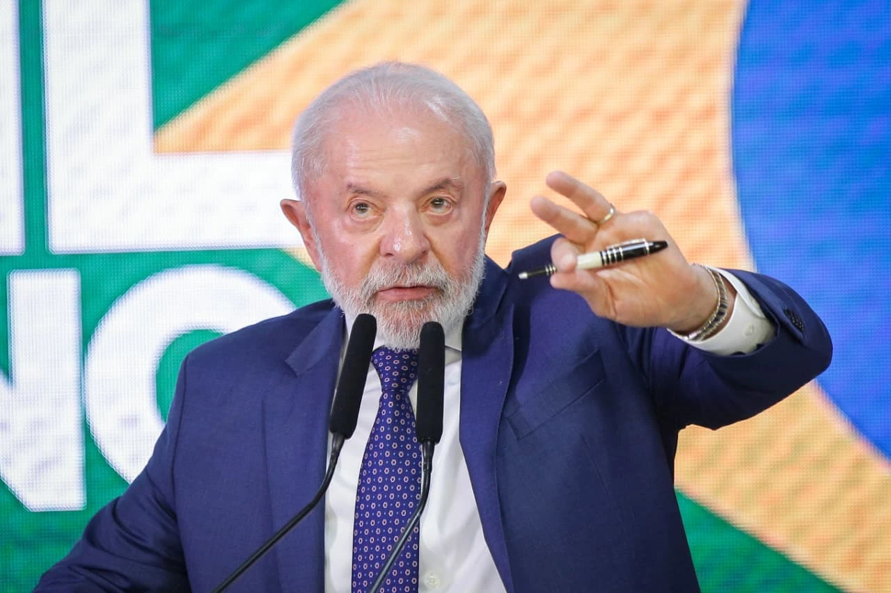 Em conversa com Motta, Lula critica Trump e faz apelo; leia bastidores