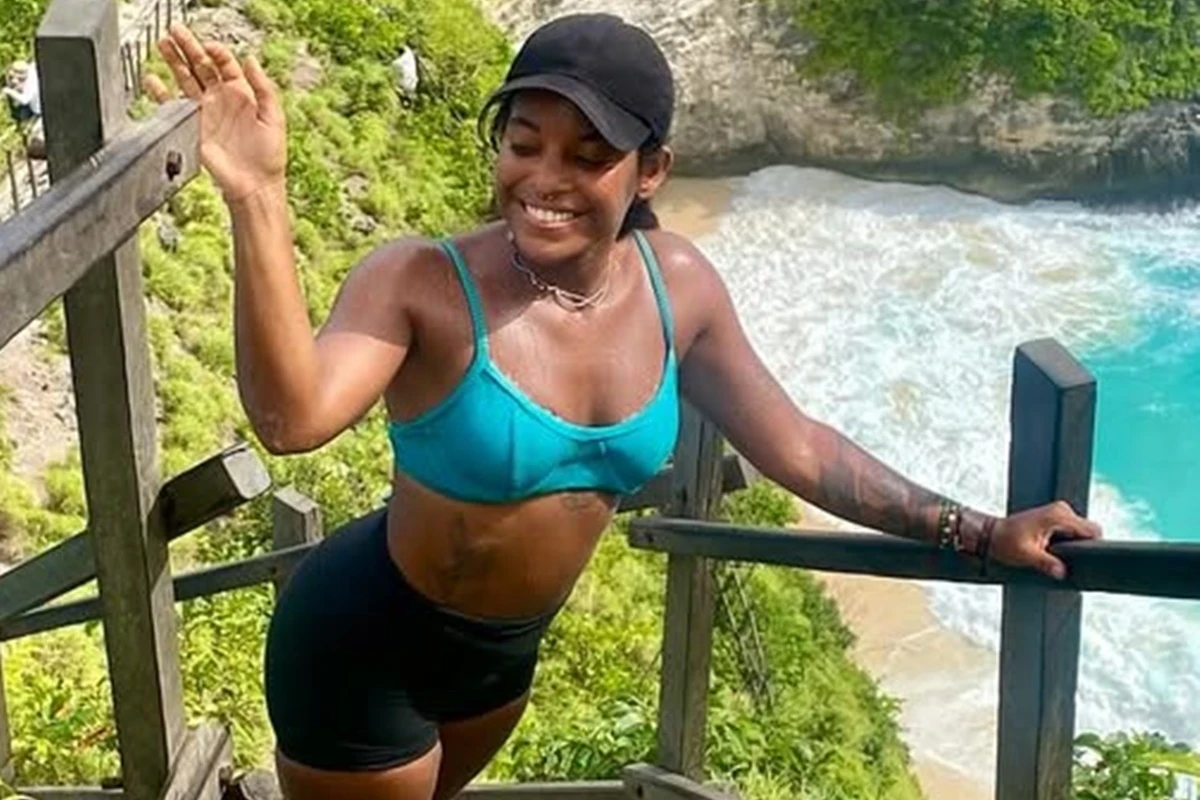 Amiga de Juliana Marins emociona web ao “cobrar” promessa: “Volta”