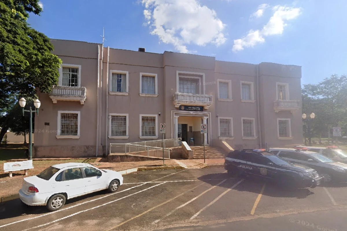 Jovem de 21 anos é encontrada morta com hematomas. Marido é preso