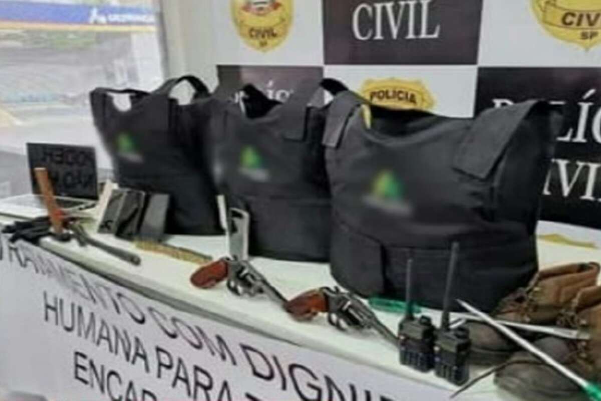 Coletes e armas: ONG do PCC era protegida por soldados do crime