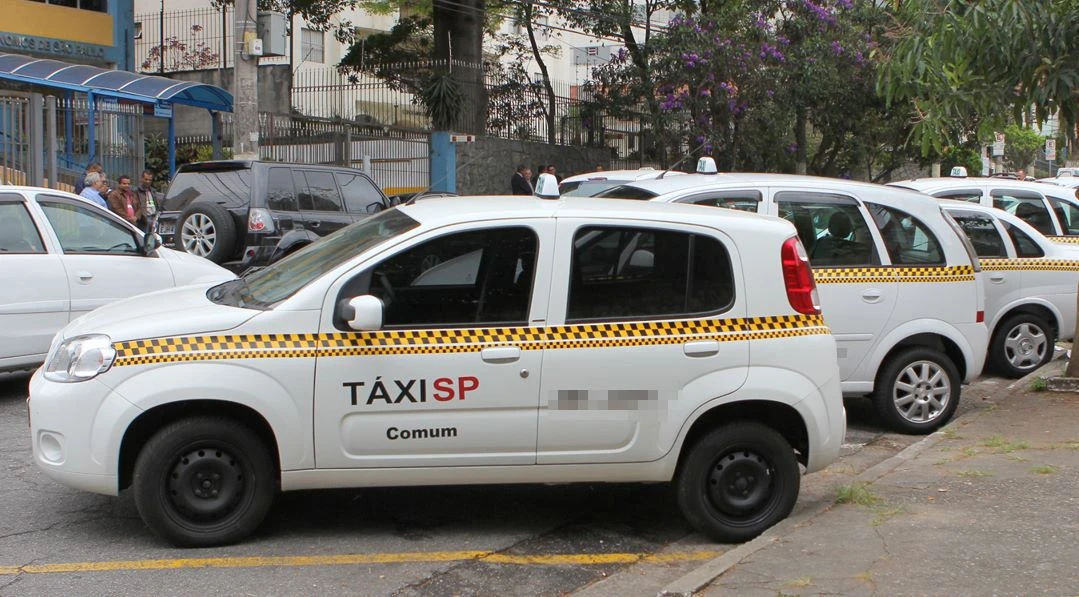 Tarifa de táxi tem reajuste na cidade de SP. Veja quanto vai custar