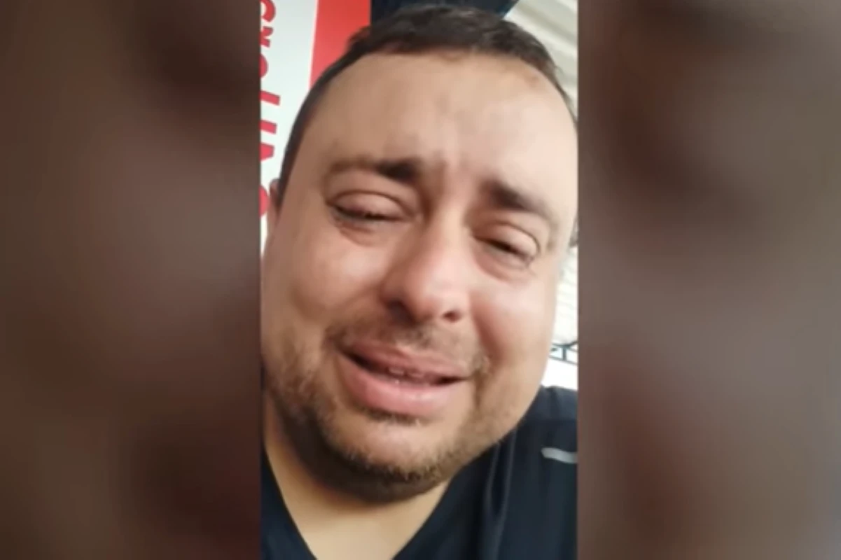 “Entregamos tudo e deram tiro na cabeça dela”, diz pai de jovem morta.