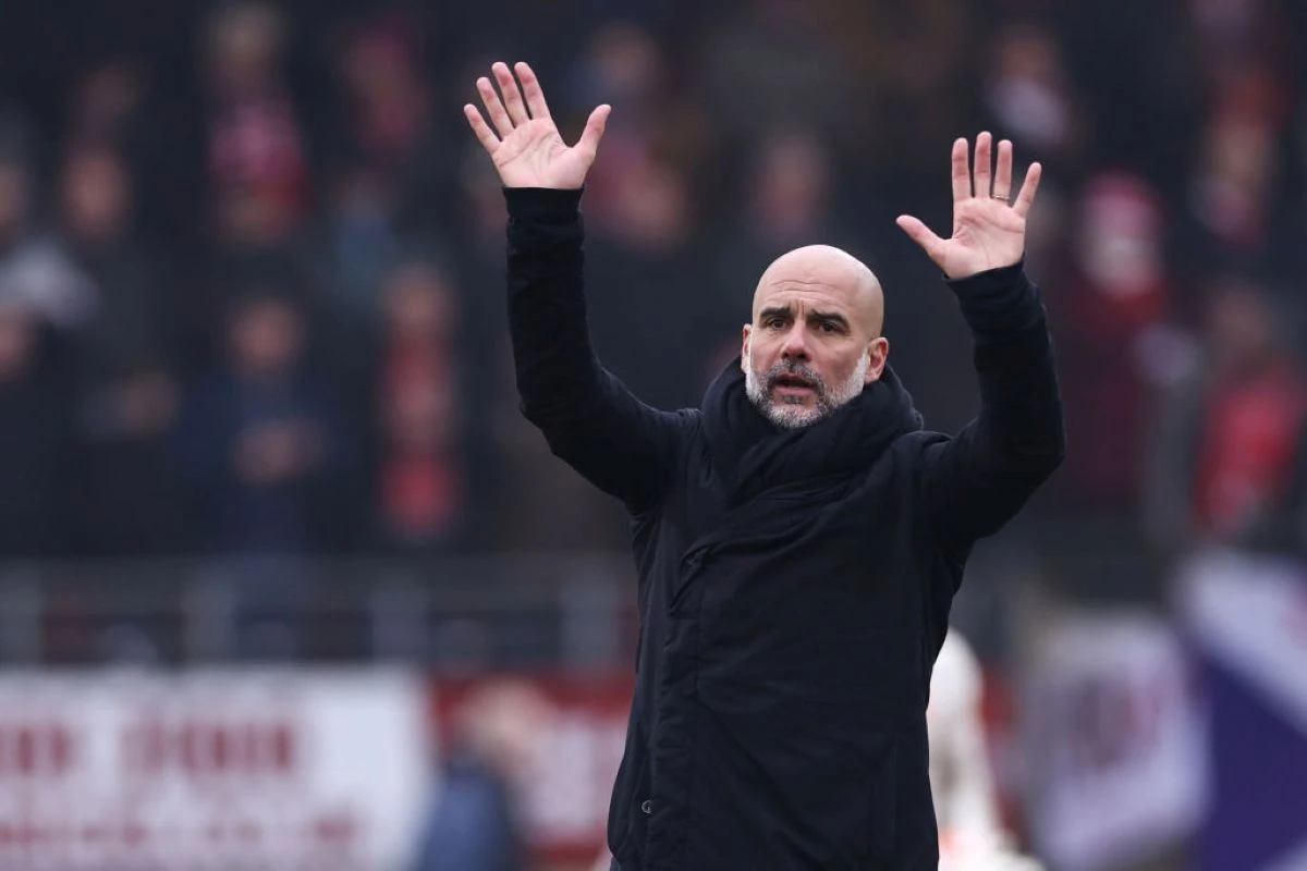 Guardiola projeta Manchester City no Mundial: “Um passo de cada vez”