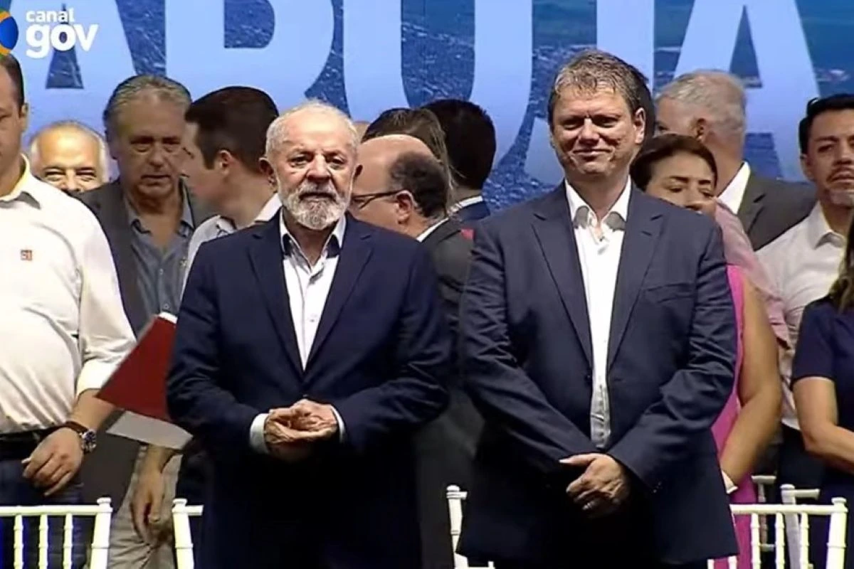 Governos Lula e Tarcísio disputam holofotes em 3 operações simultâneas