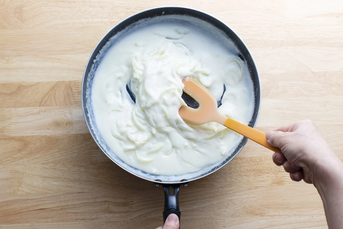 Ciência: Ig Nobel 2025 premia estudo sobre molho de macarrão perfeito