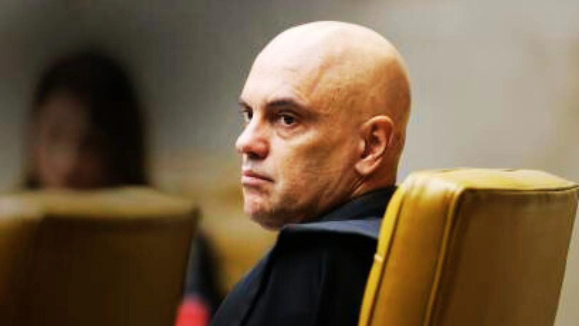Homem preso por ameaça de bomba no DF disse que explodiria Moraes