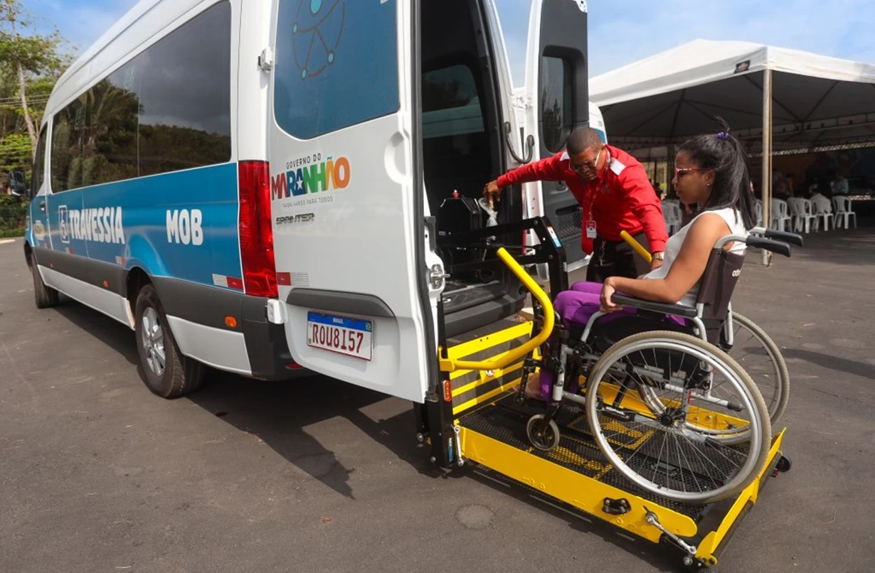 Maranhão amplia oferta de transporte gratuito a pessoas com deficiência