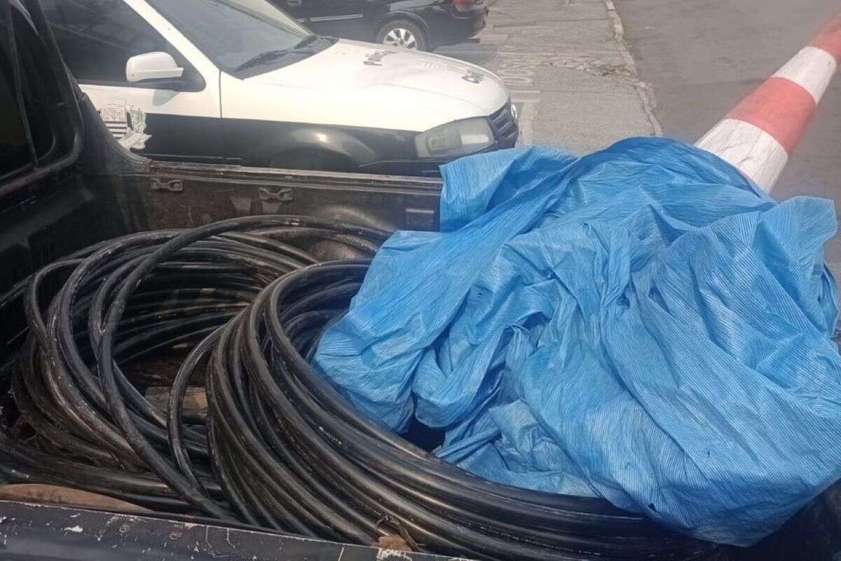 PM prende 3 por furto de 250 kg de cabos de telefonia em Campinas