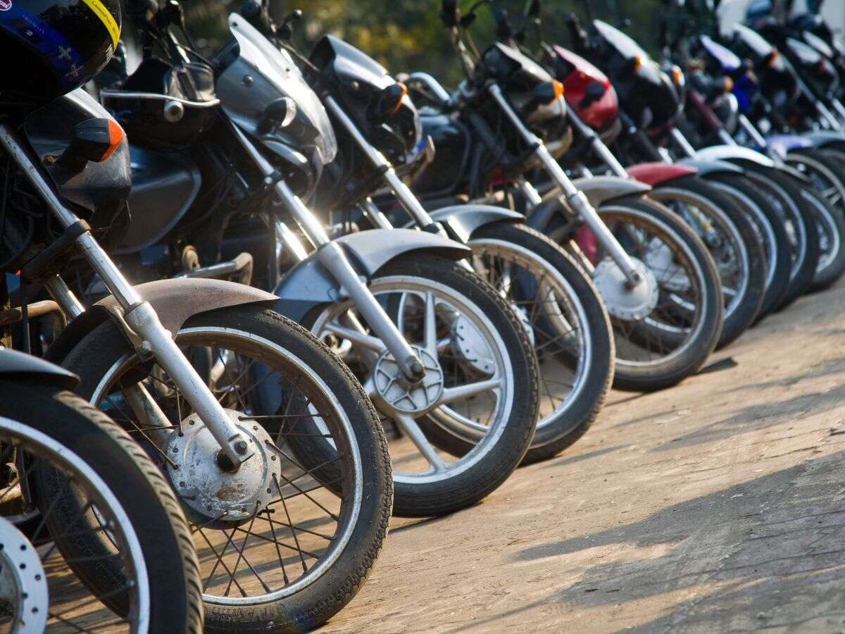 CNH: 53% dos proprietários de motocicleta não têm habilitação