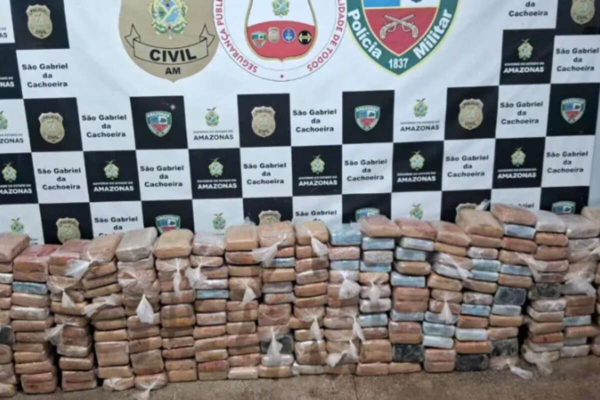 FAB abre inquérito contra três militares por tráfico de drogas