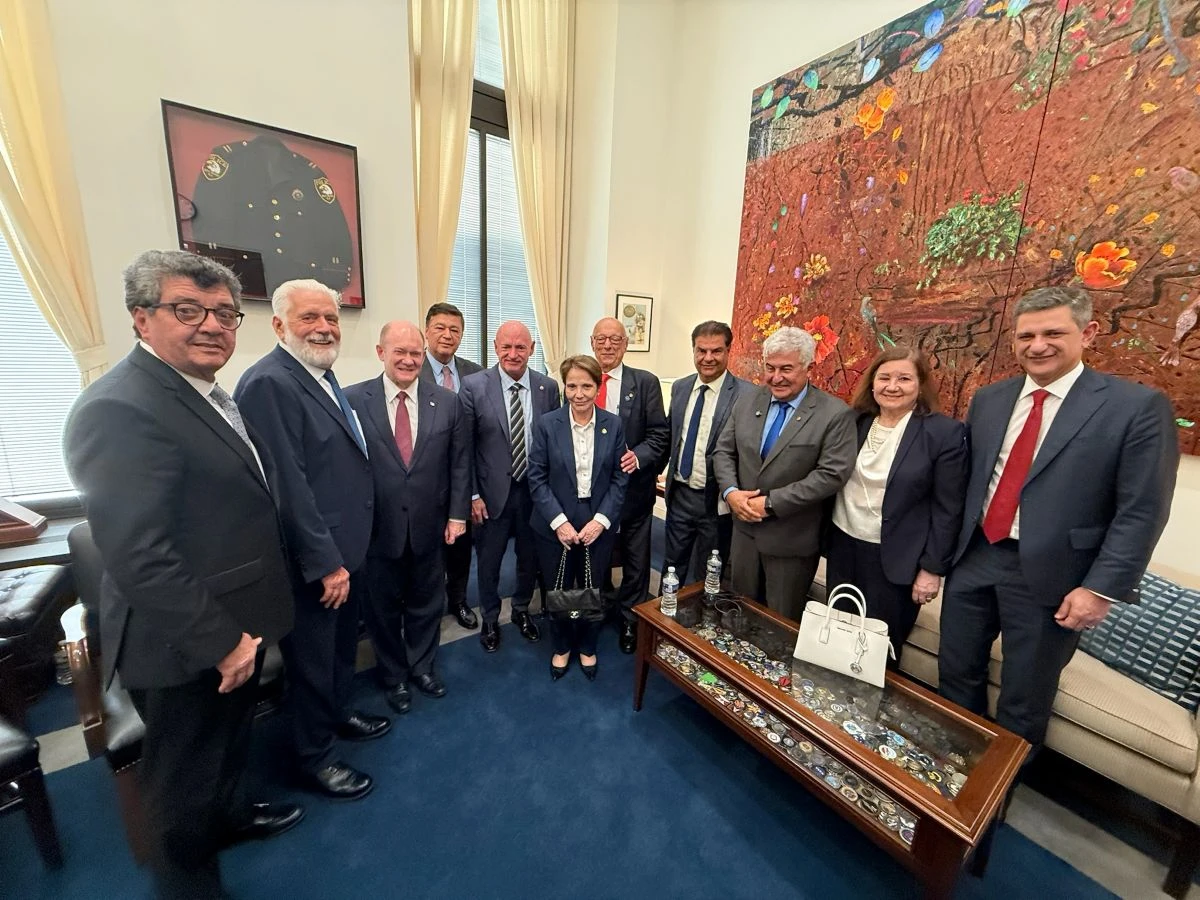 Nos EUA, senadores dizem que Brasil pode ter “crise pior” em 90 dias