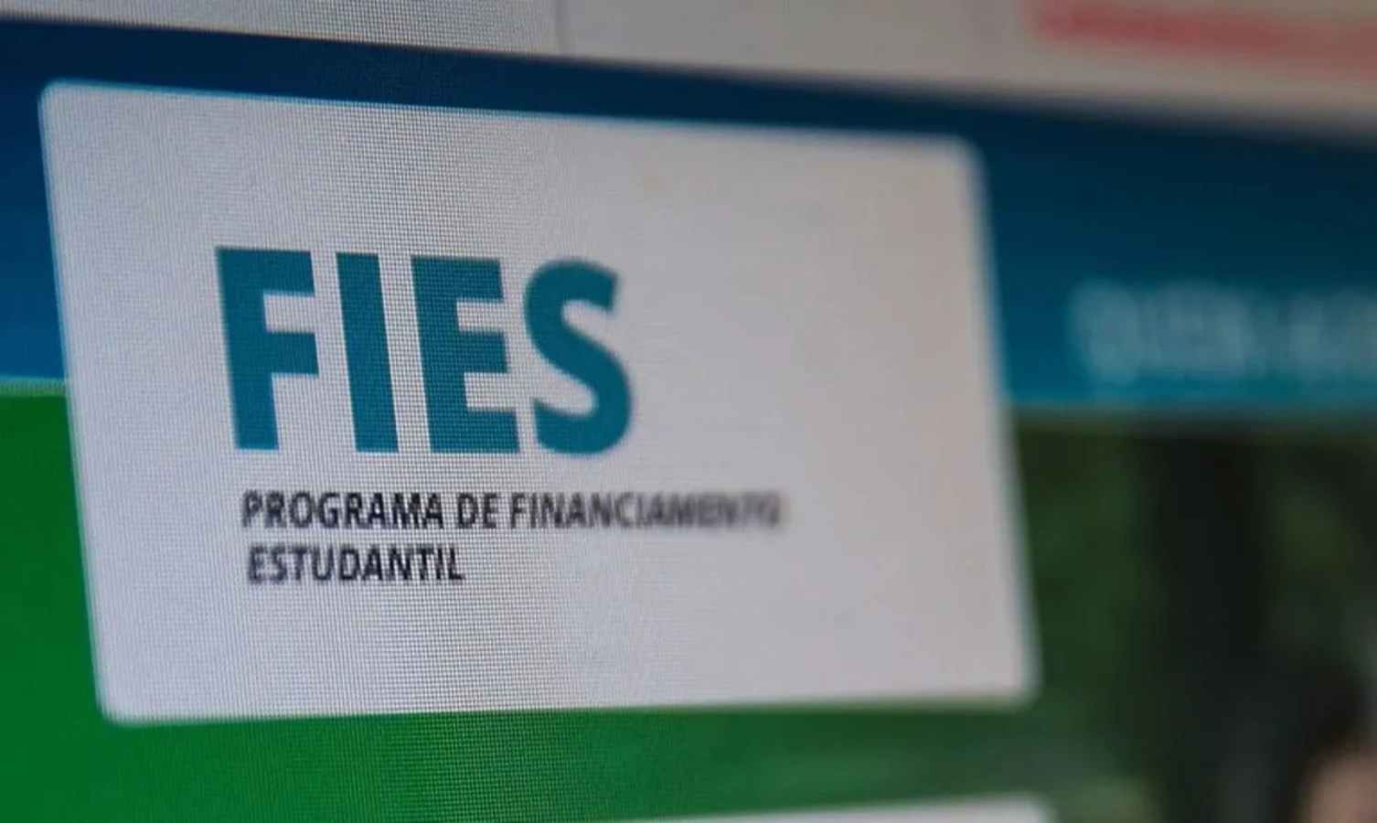 MEC divulga resultado de pré-aprovados no Fies 2025. Confira prazos