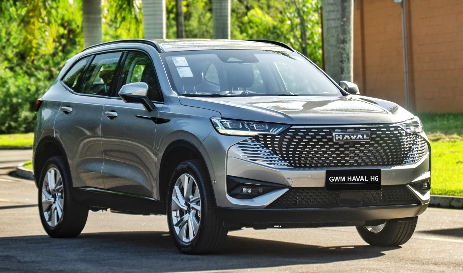 GWM lidera híbridos em Brasília e celebra com nova versão do Haval H6