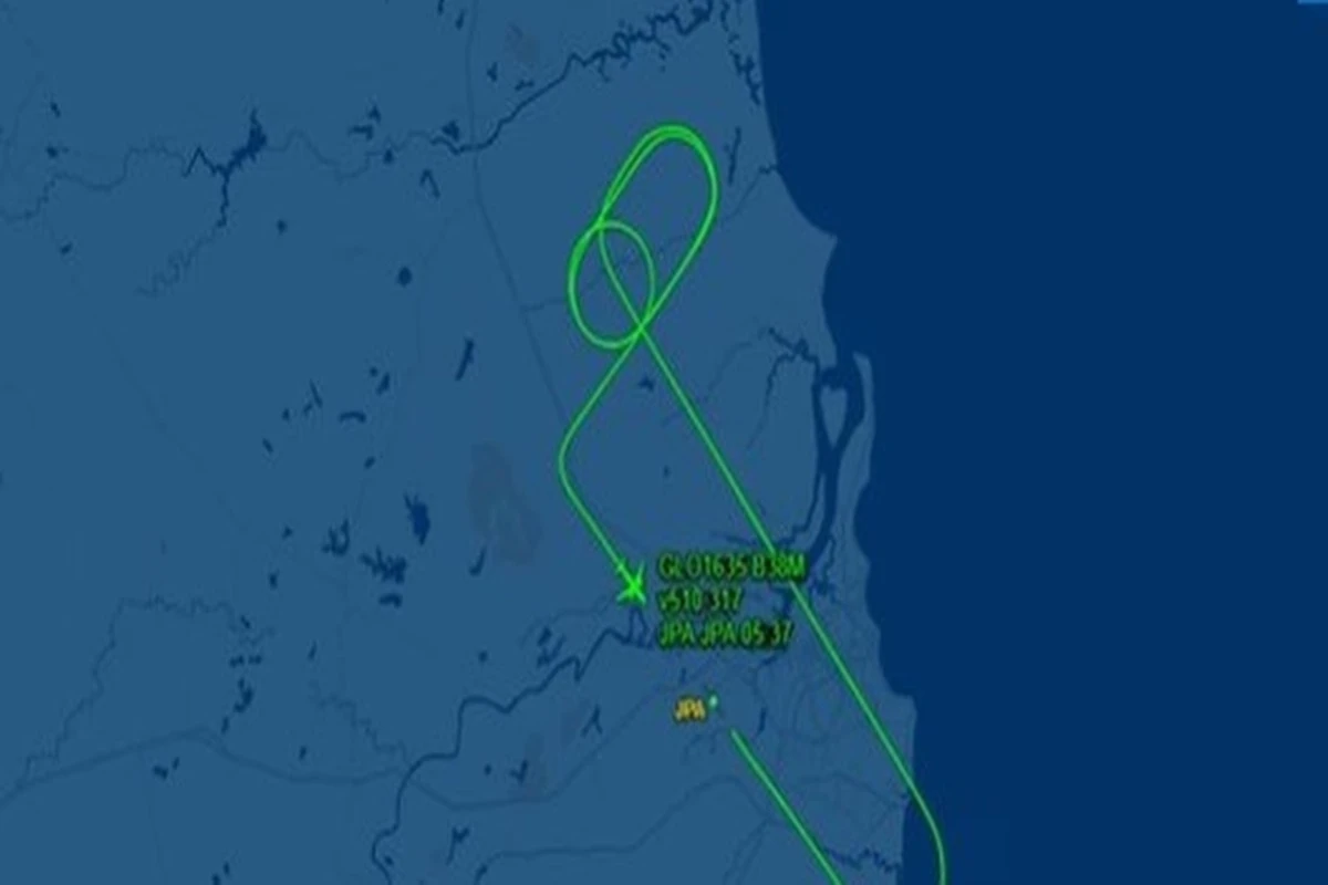 Avião dá voltas e faz pouso de emergência em aeroporto de João Pessoa