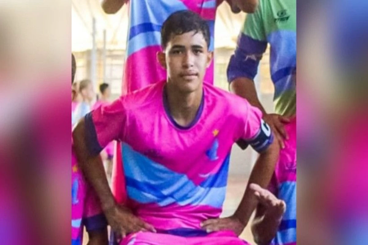 Chacina do CV: saiba quem era o adolescente morto em campo de futebol