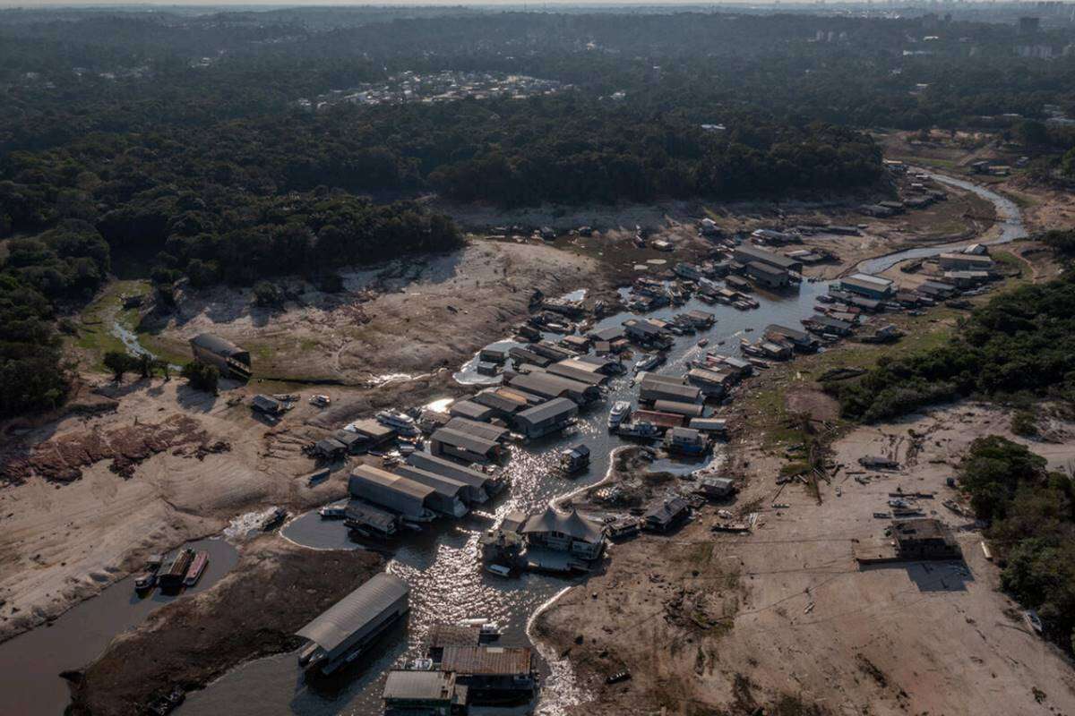 Governo libera R$ 938 mi para combate a efeitos da seca e incêndios