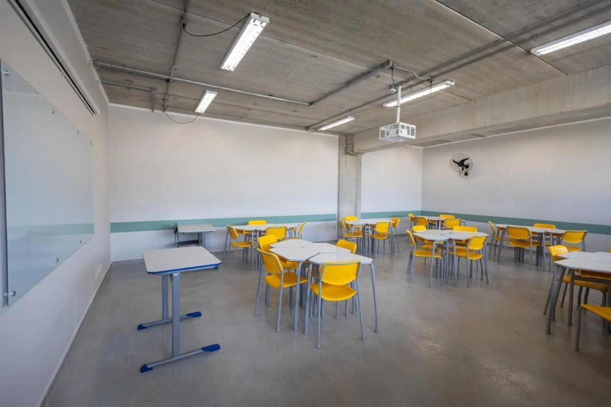 SP: novas escolas de ensino integral terão 2 horas a mais de aula