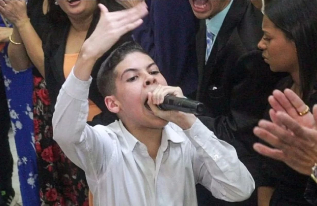 Pastor mirim se pronuncia após brincadeira sobre casa de R$ 34 milhões