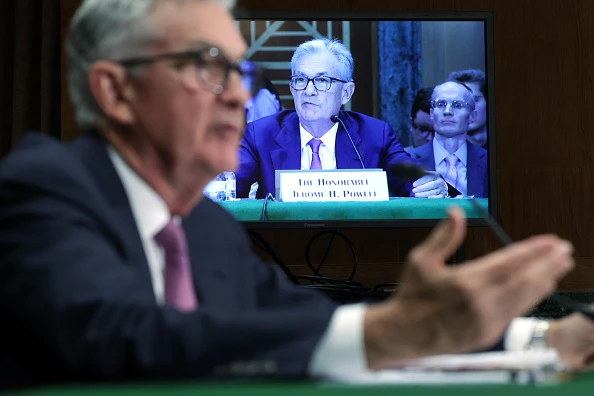 Trump está estudando possível demissão de chefe do Fed, diz assessor