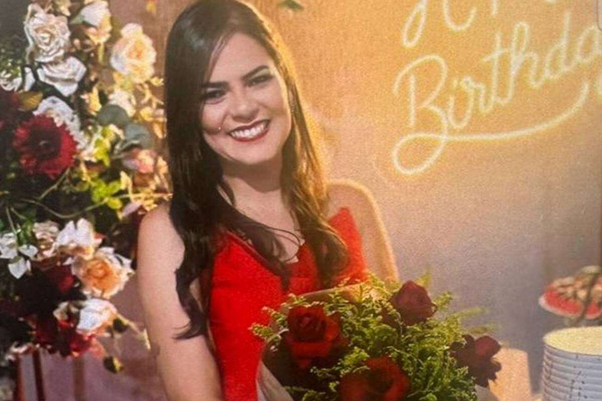 Vítima de feminicídio foi amordaçada com fita e degolada por ex no DF