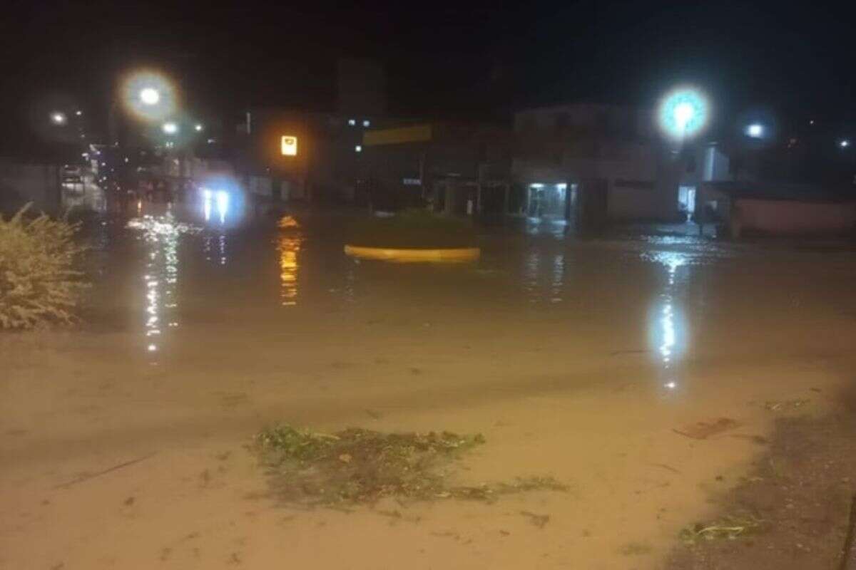 Chuvas causam a morte de cinco pessoas, sendo 2 crianças, em SP